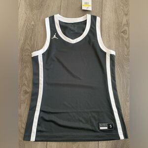 Jordan’s woman’s tank top perfect for basketball practice